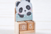 ξύλινο-ημερολόγιο-panda