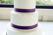 purple-wedding-cake