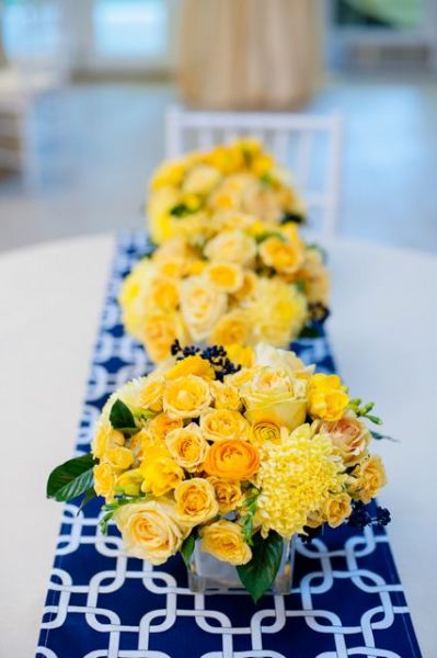 yellow-blue-wedding-centerpiece