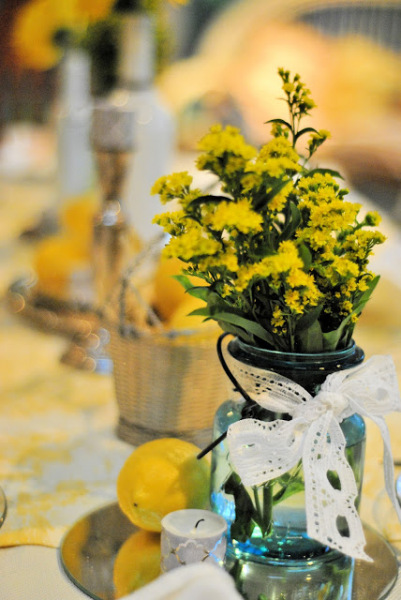 YELLOW WEDDING